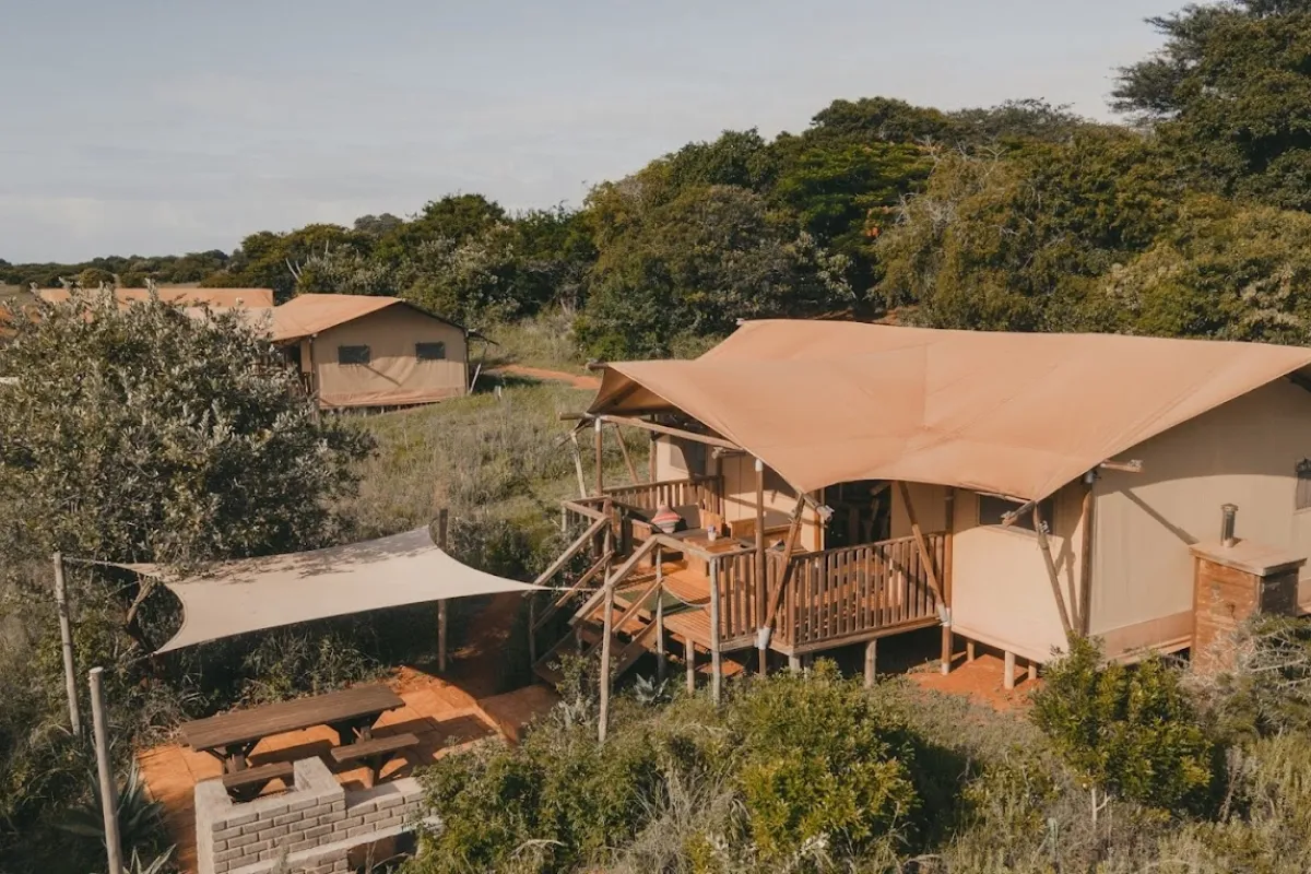 Safari tenten van Hluhluwe Bush Camp in Zuid-Afrika