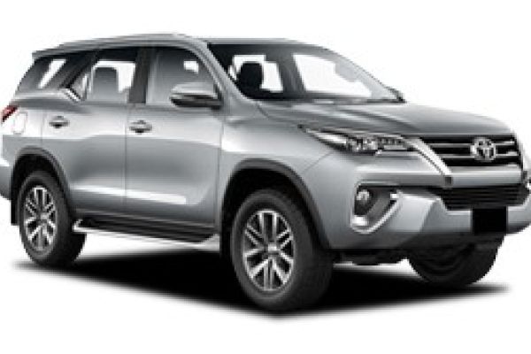 Toyota Fortuner huurauto