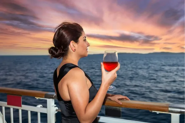 Reizigers op de laatste dag op de cruise klaar voor hun terugvlucht naar huis