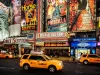 13-daagse droomreis New York & Caribbean Cruise Verlichte theaters van Broadway en de bekende reclameborden op Times Square in New York