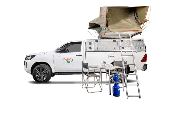 Krachtige Toyota Hilux 4×4 equipped model voor avontuurlijke selfdrives met daktent en kampeeruitrusting