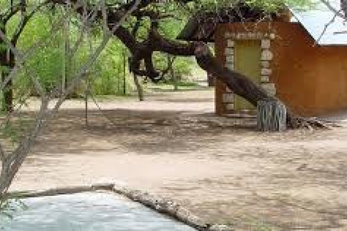 21-daagse Selfdrive Namibie en Botswana, Desert meets Delta