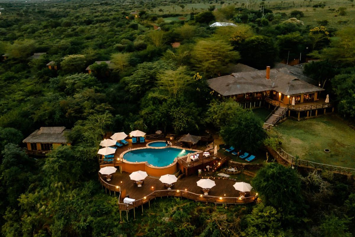 Karutu escarpment luxury lodge karatu