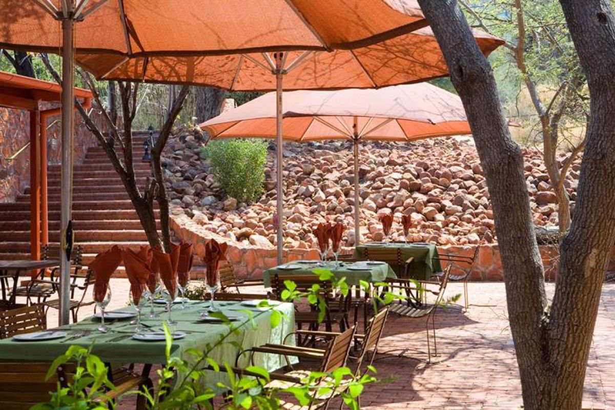 19-daagse Selfdrive Namibie, Van Canyon tot Kalahari