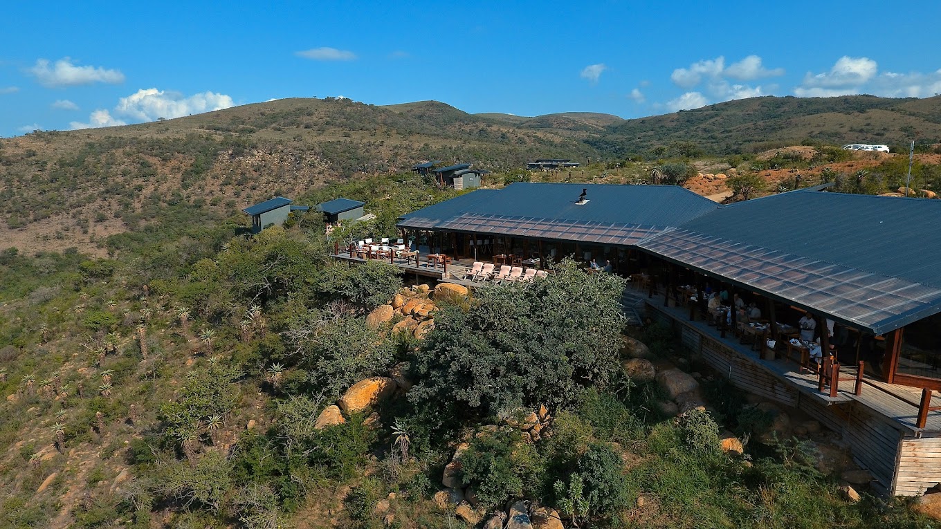 Hluhluwe_Rhino ridge safari lodge hluhluwe imfolozi park