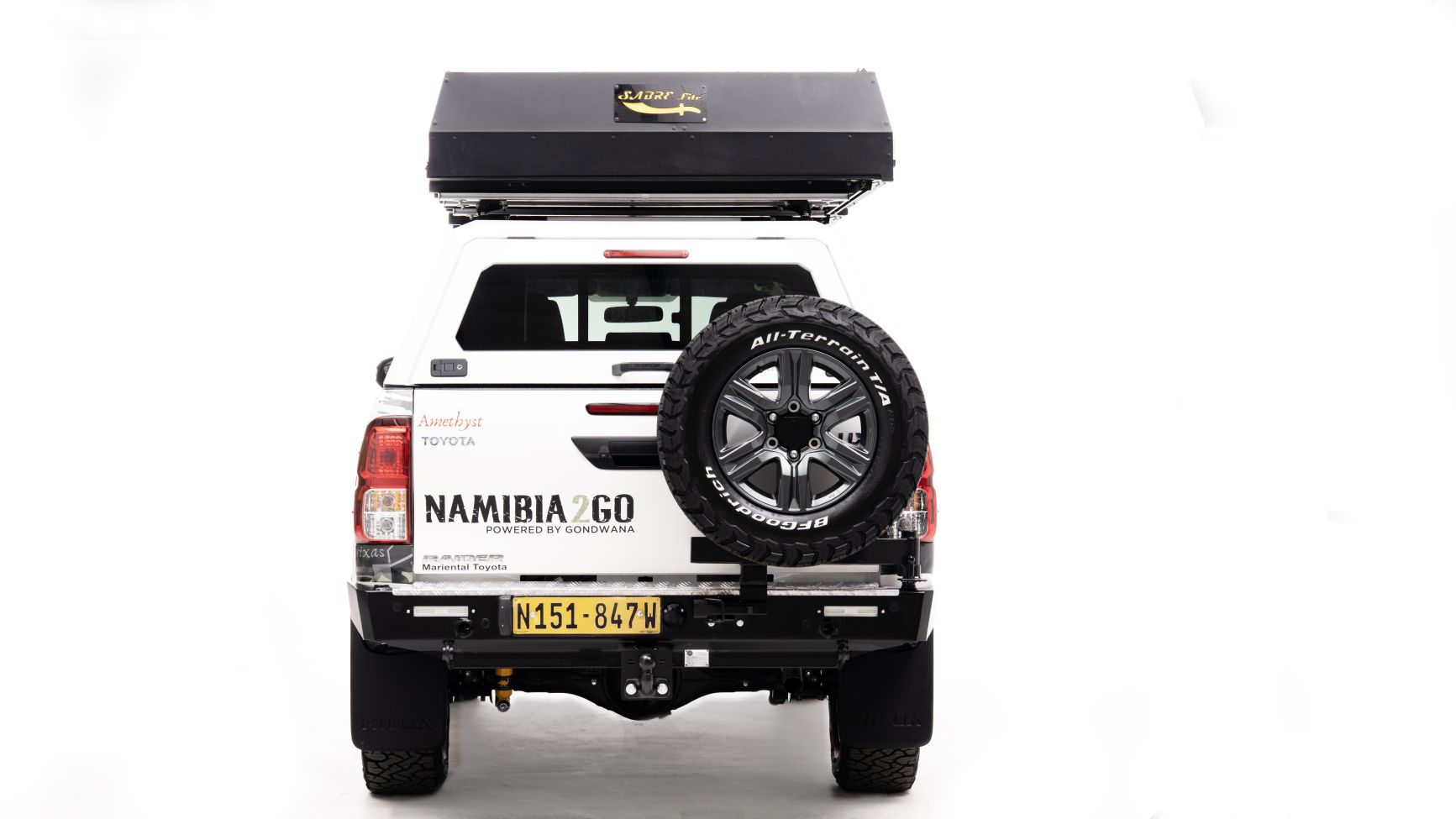 Toyota Hilux 4X4 Comfort Camping equipped